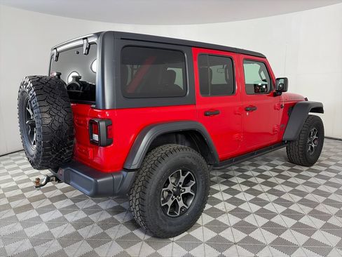 Used 2018 Jeep Wrangler Unlimited Rubicon w/ Cold Weather Group AWD/4WD image 7