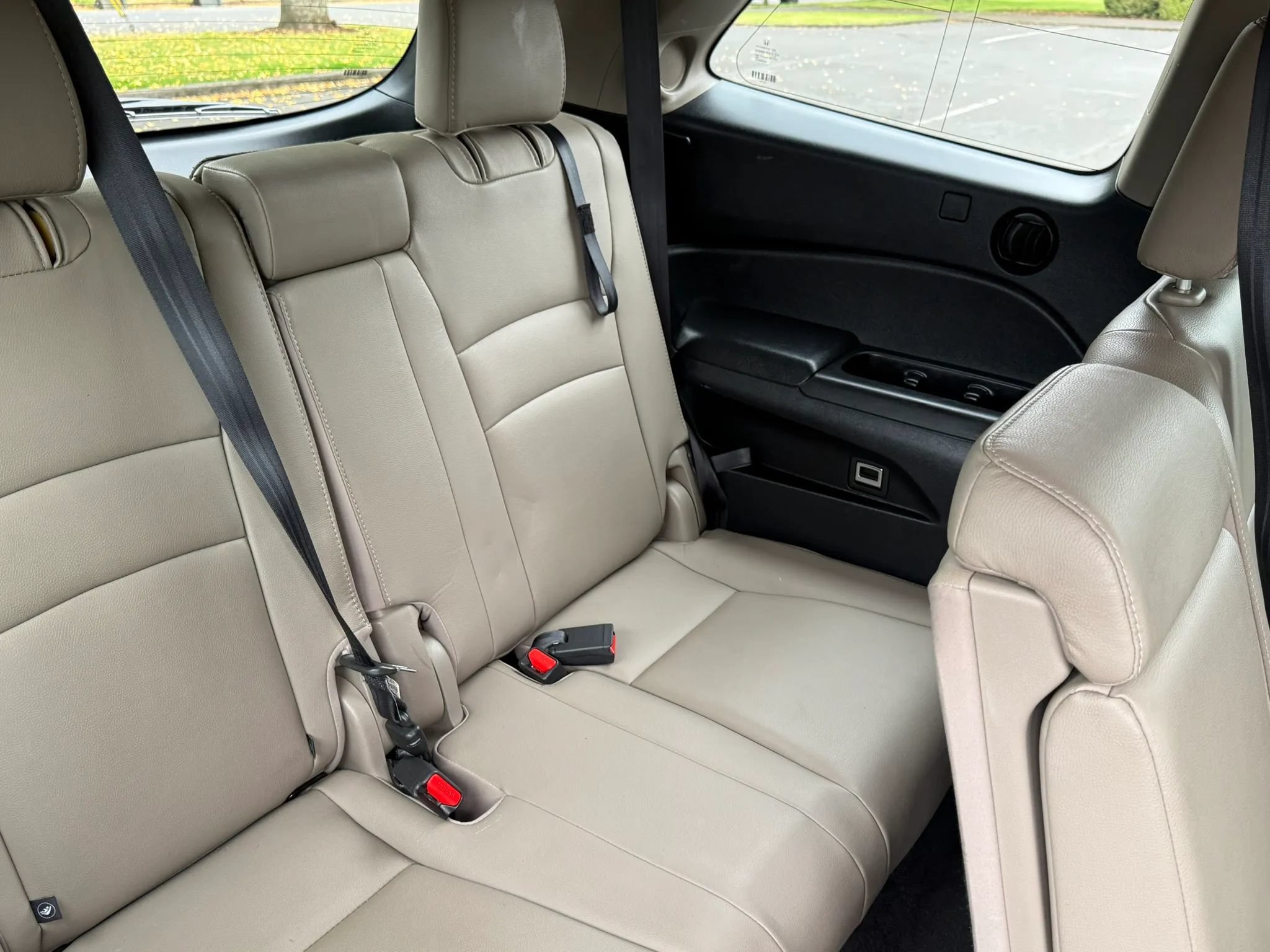 Used 2016 Honda Pilot Touring image 31