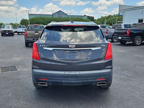 Certified 2017 Cadillac XT5 Luxury w/ Driver Awareness Package FWD image 16