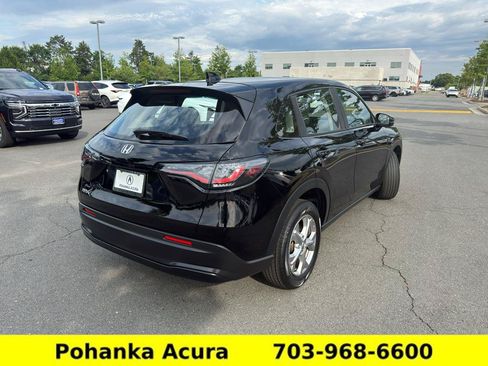 Used 2023 Honda HR-V LX image 7