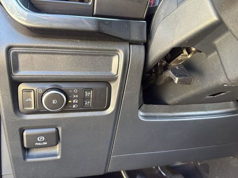 Certified 2022 Ford F150 XL w/ STX Appearance Package image 17