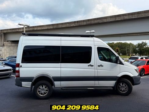 Used 2017 Mercedes-Benz Sprinter 2500 image 7