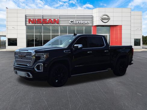 Used 2020 GMC Sierra 1500 Denali w/ Denali Ultimate Package AWD/4WD image 7