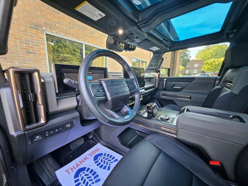 Used 2025 GMC Hummer EV 3X AWD/4WD image 40