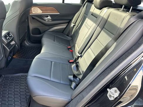 Certified 2025 Mercedes-Benz GLE 350 4MATIC image 11