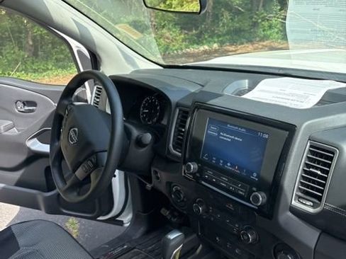 Used 2023 Nissan Frontier SV w/ Technology Package image 22