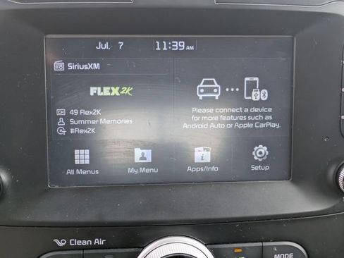 Used 2019 Kia Soul + FWD image 13