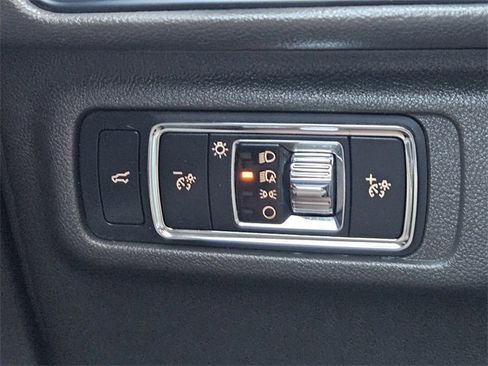 Used 2022 Lincoln Corsair FWD image 22