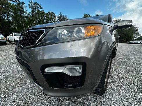 Used 2012 Kia Sorento SX FWD image 10
