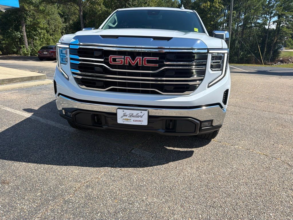 Used 2026 GMC Sierra 1500 SLT w/ SLT Premium Package AWD/4WD image 8