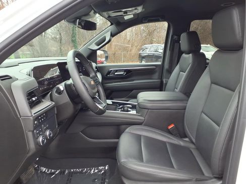Used 2025 Chevrolet Tahoe LT AWD/4WD image 12
