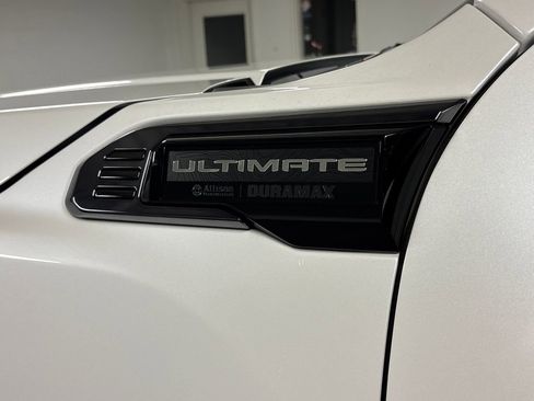 Used 2025 GMC Sierra 2500 Denali Ultimate image 14