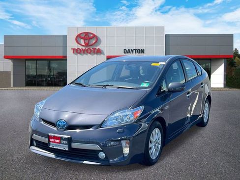 Used 2012 Toyota Prius Prime Advanced FWD image 2