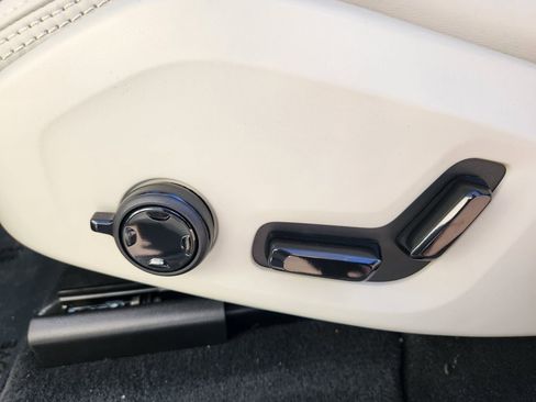 New 2026 Volvo XC60 B5 Ultra w/ Protection Package Premier image 14