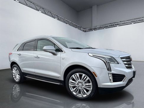 Used 2017 Cadillac XT5 Premium Luxury image 27
