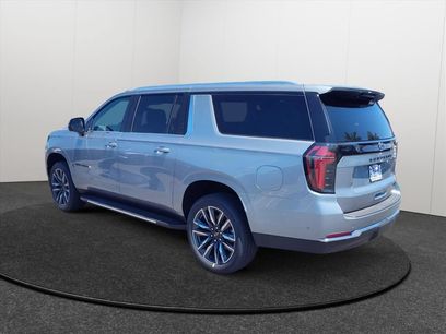 New 2026 Chevrolet Suburban LS w/ LS Custom Edition