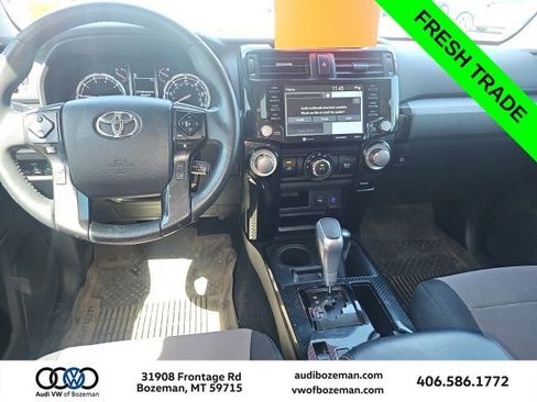 Used 2022 Toyota 4Runner TRD Off-Road AWD/4WD image 15
