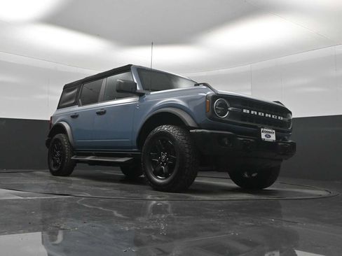 Used 2024 Ford Bronco Black Diamond AWD/4WD image 18