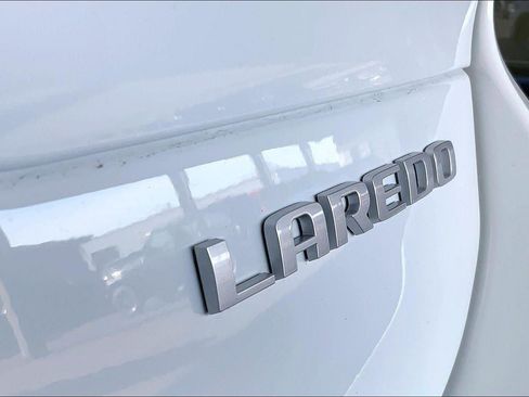 New 2026 Jeep Grand Cherokee L Laredo AWD/4WD image 21