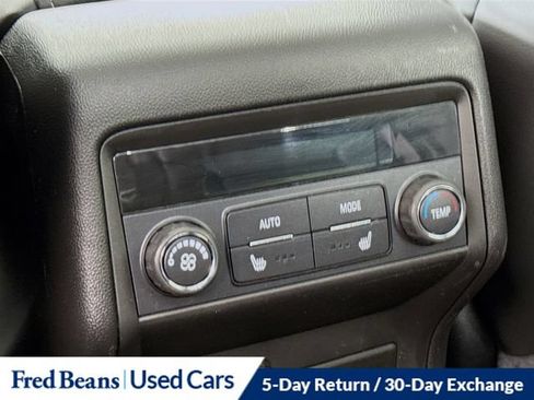 Used 2023 GMC Acadia SLT w/ Elevation Edition AWD/4WD image 34