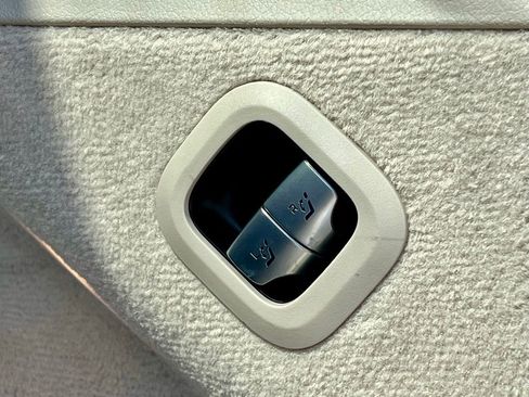 Certified 2023 Mercedes-Benz EQS 450+ 4MATIC SUV image 48