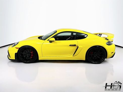 Used 2022 Porsche 718 Cayman GT4 RWD image 9