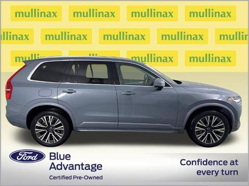 Used 2021 Volvo XC90 T5 Momentum w/ Protection Package Premier FWD image 2