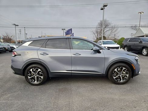 Certified 2024 Kia Sportage EX image 5