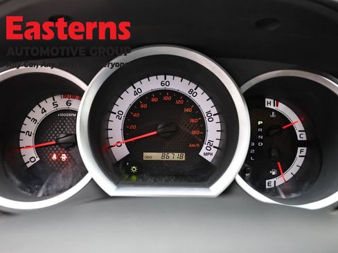 Used 2015 Toyota Tacoma 2WD Access Cab image 18