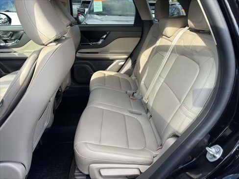 Used 2022 Lincoln Corsair AWD w/ Equipment Group 101A image 16