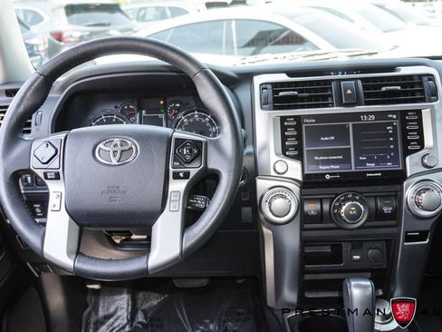 Used 2023 Toyota 4Runner SR5 AWD/4WD image 32
