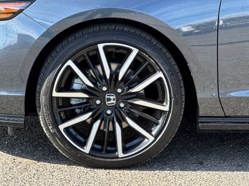 Used 2023 Honda Accord Touring image 33
