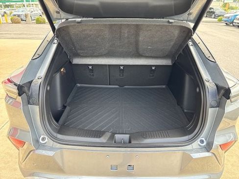 Used 2025 Buick Envista Avenir FWD image 23