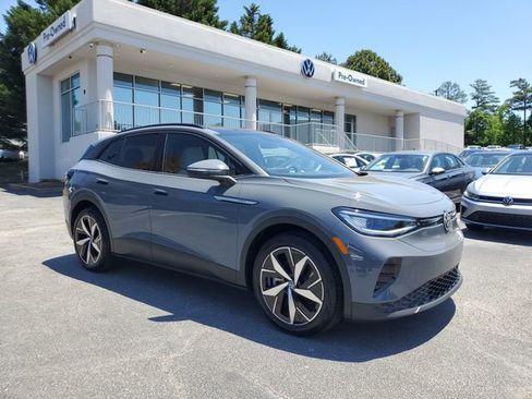 Certified 2025 Volkswagen ID.4 Pro S RWD image 3