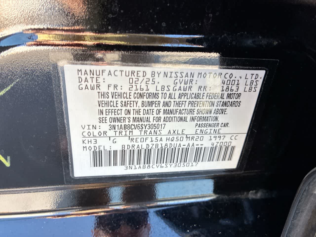 Used 2025 Nissan Sentra SV FWD image 32