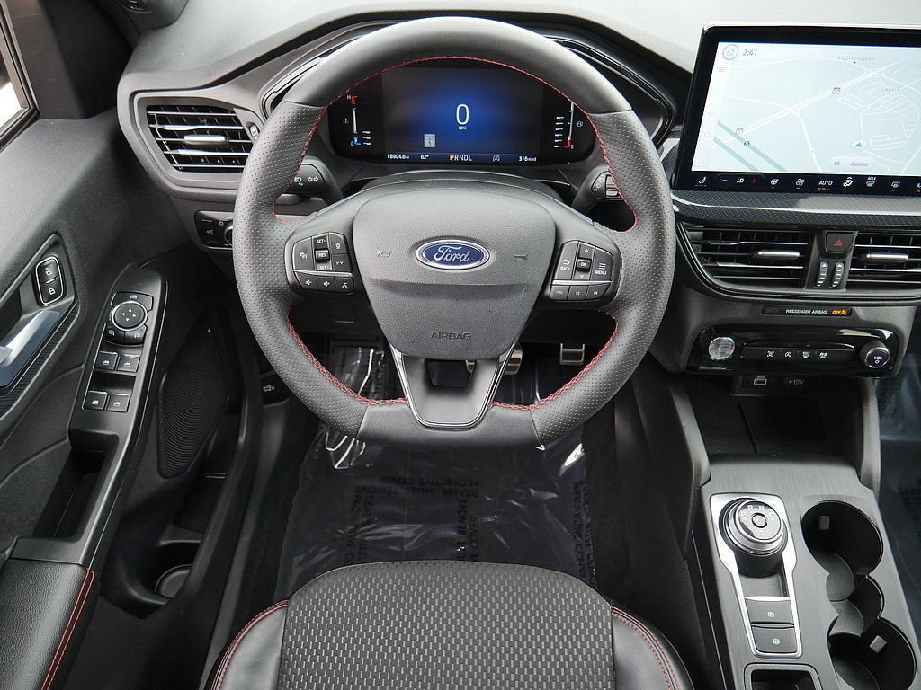 Used 2024 Ford Escape ST-Line w/ Tech Pack #1 AWD/4WD image 17