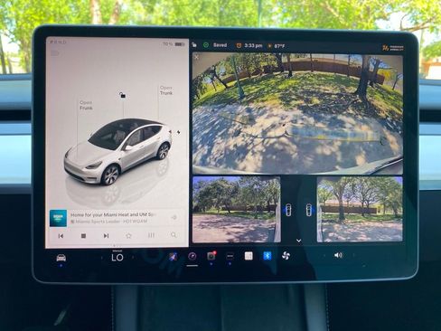 Used 2022 Tesla Model Y Long Range AWD/4WD image 29