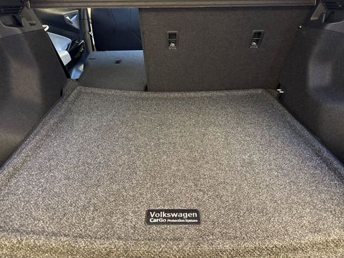 New 2026 Volkswagen ID.4 Pro RWD image 14