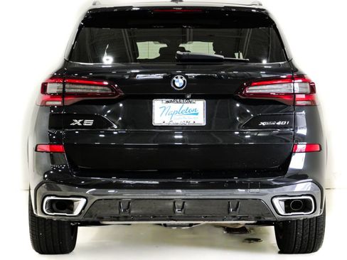 Used 2021 BMW X5 xDrive40i w/ M Sport Package AWD/4WD image 8