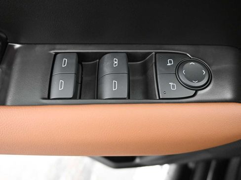 New 2026 GMC Canyon AT4 w/ Nightfall Edition image 18