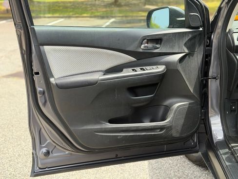 Used 2016 Honda CR-V EX image 9