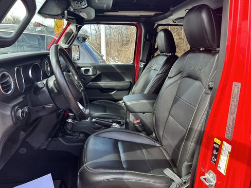 Certified 2021 Jeep Wrangler Unlimited Sahara image 6