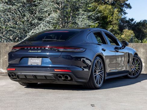 Certified 2022 Porsche Panamera 4S AWD/4WD image 11