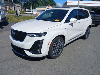Used 2024 Cadillac XT6 Sport w/ Technology Package