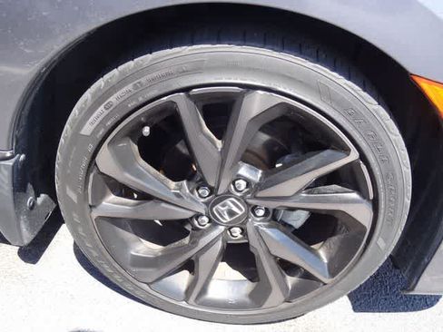 Used 2020 Honda Civic Sport image 15