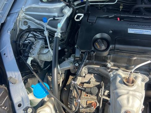 Used 2017 Honda Accord Sport Special Edition image 44