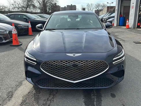 Used 2023 Genesis G70 2.0T RWD image 2