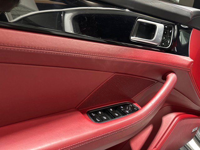 Used 2018 Porsche Panamera 4 AWD/4WD image 41