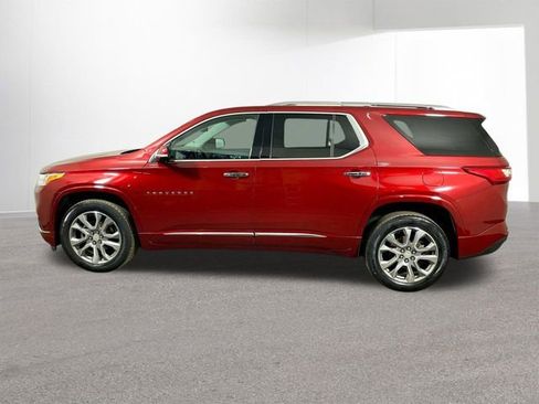 Used 2020 Chevrolet Traverse Premier image 31