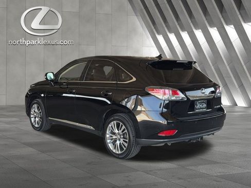 Used 2013 Lexus RX 450h FWD w/ Navigation Pkg image 2